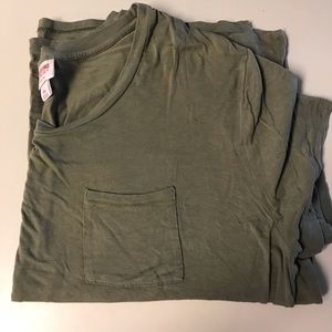 Mossimo Front pocket tee
